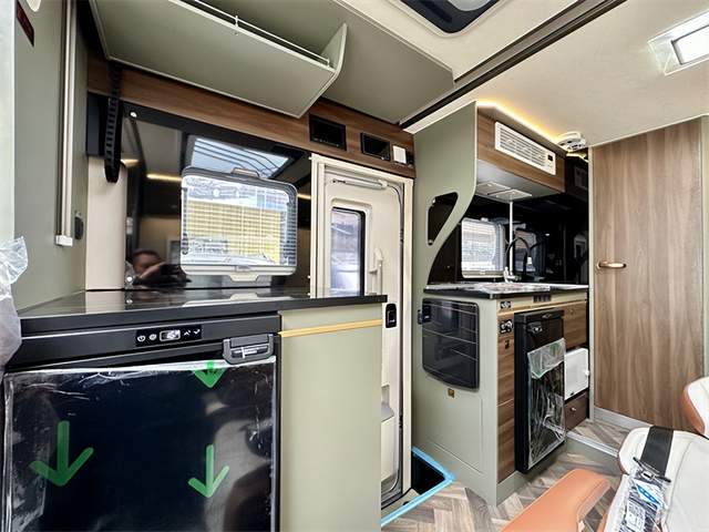 饰 瑞弗FT800商旅房车超带感麻将胡了网址23T动力+豪华内(图3) 饰 瑞弗FT800商旅房车超带感麻将胡了网址23T动力+豪华内(图3)