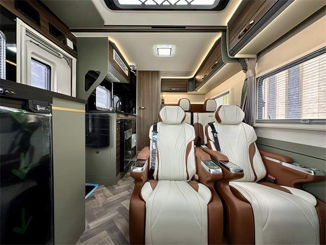 饰 瑞弗FT800商旅房车超带感麻将胡了网址23T动力+豪华内(图7) 饰 瑞弗FT800商旅房车超带感麻将胡了网址23T动力+豪华内(图7)